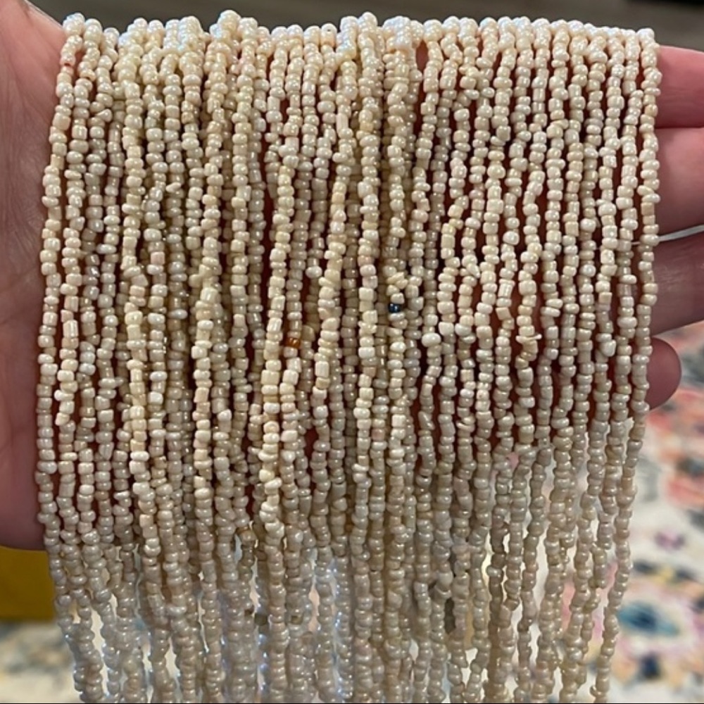 BOUTIQUE Cream Multi Strand Glass Seed Bead Woven Statement Necklace 42 Strands - Picture 8 of 13
